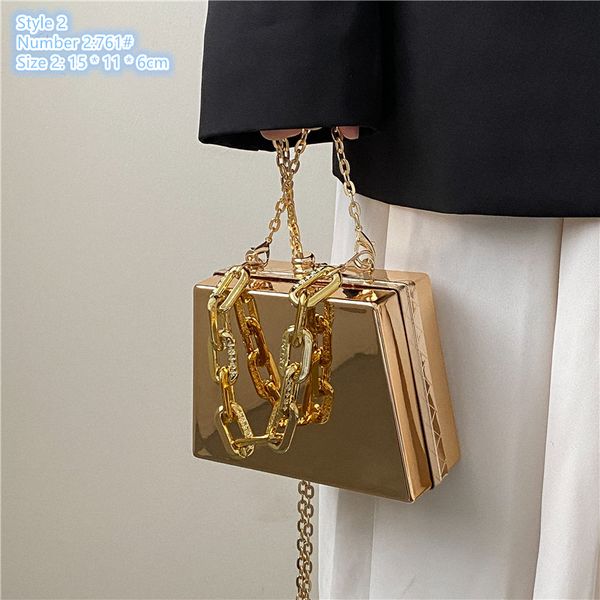 wholesale ladies shoulder bags 2 styles this year's popular ice crack personality hard box handbag sweet metal gold fashion chain bag bright retro dinner handbags, Silver-761#
wholesale ladies shoulder bags 2 styles this year's popular ice crack personality hard box handbag sweet metal gold fashion chain bag bright retro dinner handbags, Silver-761#