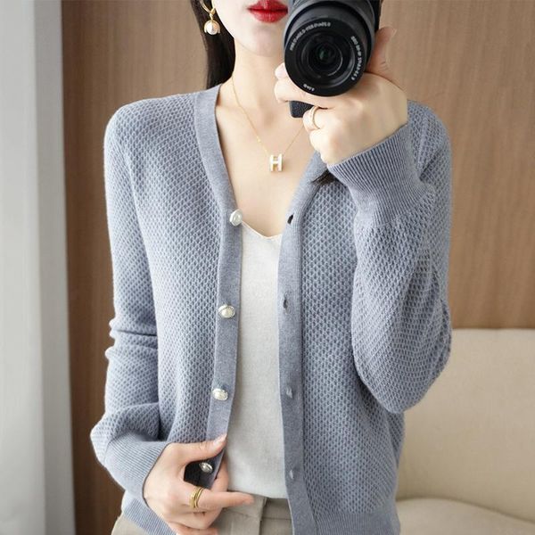 sweaters new vneck longsleeved knitted cardigan women's short coat sweater slim solid color coat wool temperament warm outside, White;black
sweaters new vneck longsleeved knitted cardigan women's short coat sweater slim solid color coat wool temperament warm outside, White;black