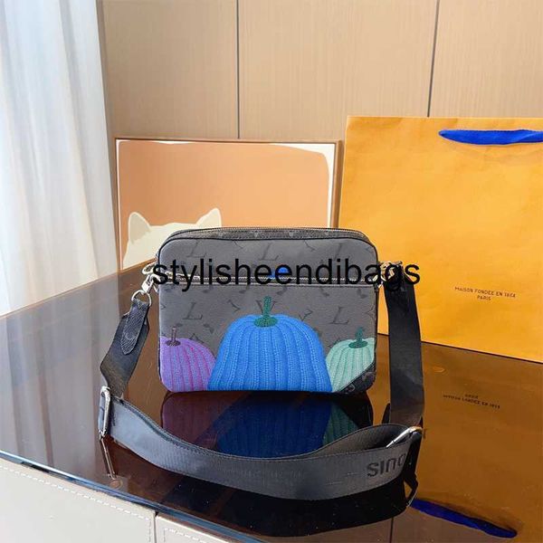 stylisheendibags mens trio messenger bag 23ss x yayoi kusama 3 in 1 bags painted dots designers crossbody shoulder bag handle purse wallets
stylisheendibags mens trio messenger bag 23ss x yayoi kusama 3 in 1 bags painted dots designers crossbody shoulder bag handle purse wallets