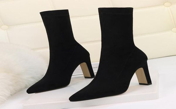 woman sock shoes square heel boots faux suede slipon pumps tender soft upper bootie for ladies high heels zy272s6540257, Black
woman sock shoes square heel boots faux suede slipon pumps tender soft upper bootie for ladies high heels zy272s6540257, Black