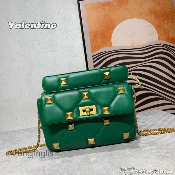 fashion classic lady rivet valentinoc designer punk women handbag bags portable shoulder crossbody new chain 7 xons
fashion classic lady rivet valentinoc designer punk women handbag bags portable shoulder crossbody new chain 7 xons
