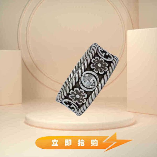 70% off designer jewelry bracelet necklace ring made old men's women's pure small daisy couple's same pair ringsnew jewellery, Silver
70% off designer jewelry bracelet necklace ring made old men's women's pure small daisy couple's same pair ringsnew jewellery, Silver