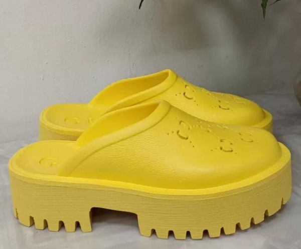 2023 perforated designer sandals luxury platform slide hollow pattern slippers transparent materials sandal rubber flats slipper sizes 35-42, Black
2023 perforated designer sandals luxury platform slide hollow pattern slippers transparent materials sandal rubber flats slipper sizes 35-42, Black