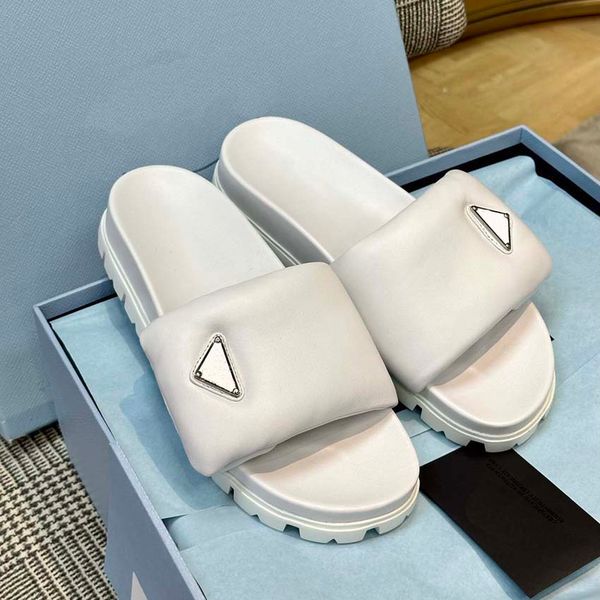 casual shoes slippers sandals metal triangle leather lining 2 cm rubber sole lumped sheepskin platform wrapped in sheepskin slides, Black
casual shoes slippers sandals metal triangle leather lining 2 cm rubber sole lumped sheepskin platform wrapped in sheepskin slides, Black