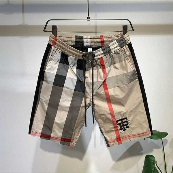 wholesale designer b urberry short and pants 2023 summer checker shorts fashion mens thin casual quarters korean style outwardly wear, White;black
wholesale designer b urberry short and pants 2023 summer checker shorts fashion mens thin casual quarters korean style outwardly wear, White;black