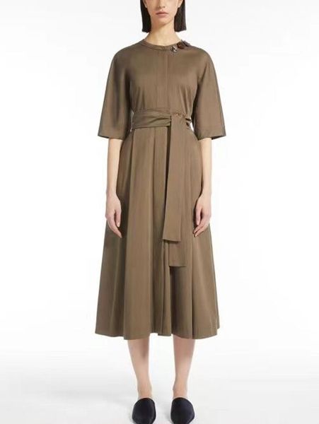 dresses rhinestone decorate oneck ladies dark brown shirt dress single breasted half sleeve ladies retro simple long robe with belt, Black;gray
dresses rhinestone decorate oneck ladies dark brown shirt dress single breasted half sleeve ladies retro simple long robe with belt, Black;gray