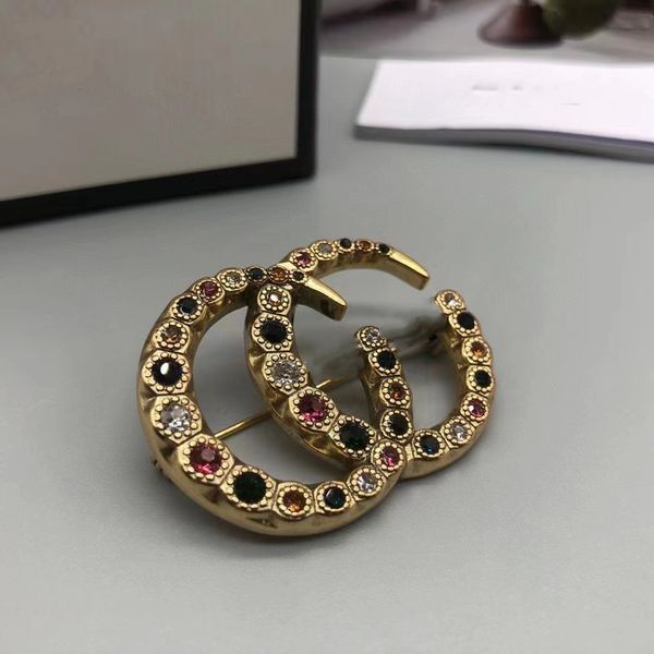 2023 fashion designer women's brooch luxury brooch gold pearl treasure dress accessories women's brooch-77777, Gray
2023 fashion designer women's brooch luxury brooch gold pearl treasure dress accessories women's brooch-77777, Gray