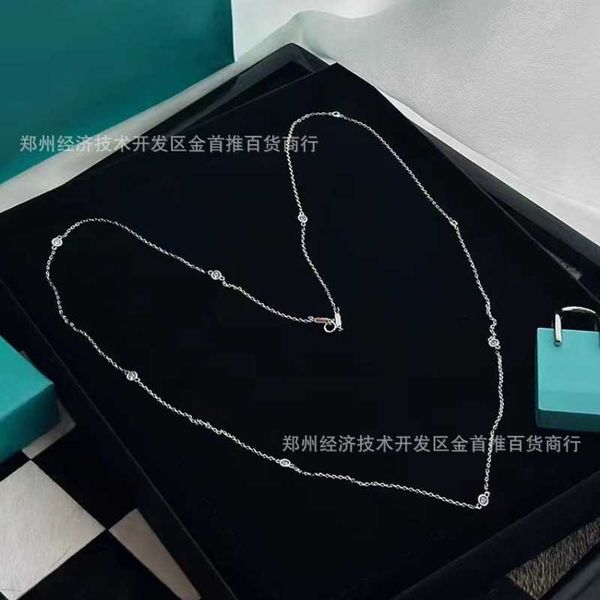 classic tiffay 925 sterling silver collarbone chain niche sweater necklace light luxury shiny high carbon diamond, Golden;silver
classic tiffay 925 sterling silver collarbone chain niche sweater necklace light luxury shiny high carbon diamond, Golden;silver