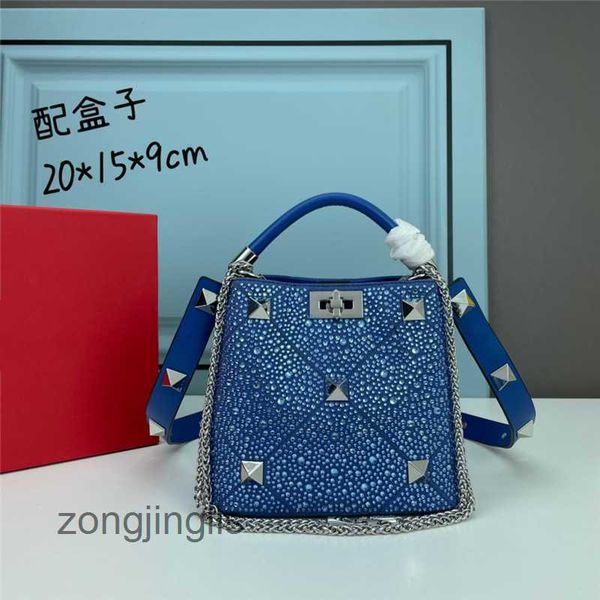 handbags bag beach rivet women crossbody bucket valentinoc bags fashion classic lady portable designer leather fashionable large capacity di
handbags bag beach rivet women crossbody bucket valentinoc bags fashion classic lady portable designer leather fashionable large capacity di
