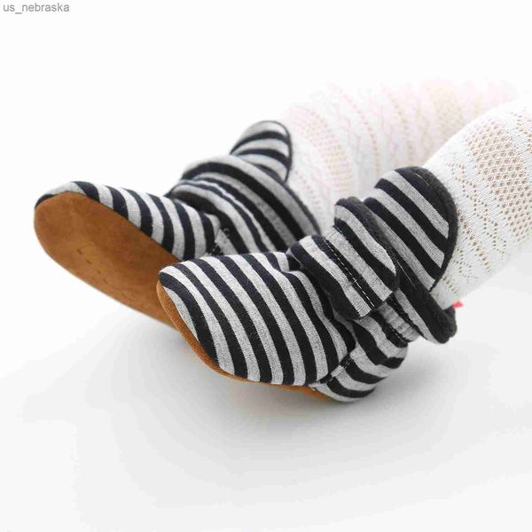 autumn winter fleece baby foot scks fashion striped soft sole infant first walkers toddler shoes boots prewalkers footwears l230518
autumn winter fleece baby foot scks fashion striped soft sole infant first walkers toddler shoes boots prewalkers footwears l230518