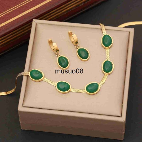 pendant necklaces 316l stainless steel emerald color crystal necklace for women punk street trend snake chain choker girls jewelry gifts j23, Silver
pendant necklaces 316l stainless steel emerald color crystal necklace for women punk street trend snake chain choker girls jewelry gifts j23, Silver