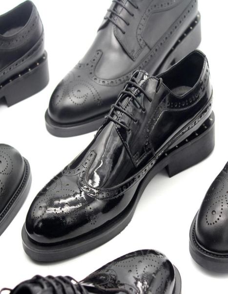 fashion brogue leather shoes handmade british style mens formal business shoes carved men wedding dress shoes3952434, Black
fashion brogue leather shoes handmade british style mens formal business shoes carved men wedding dress shoes3952434, Black