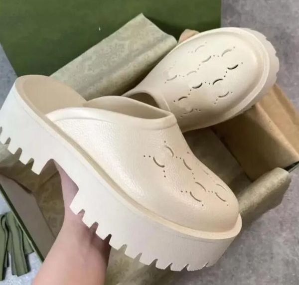 luxury brand designer women platform perforated sandals slippers made of transparent materials fashionable lovely sunny beach woman shoes si, Black
luxury brand designer women platform perforated sandals slippers made of transparent materials fashionable lovely sunny beach woman shoes si, Black