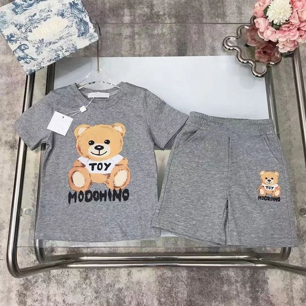 baby clothes kid t shirt set kid designer sets kids clothes luxury new summer shorts sleeve with bear classic stripes 90-160 001, White
baby clothes kid t shirt set kid designer sets kids clothes luxury new summer shorts sleeve with bear classic stripes 90-160 001, White