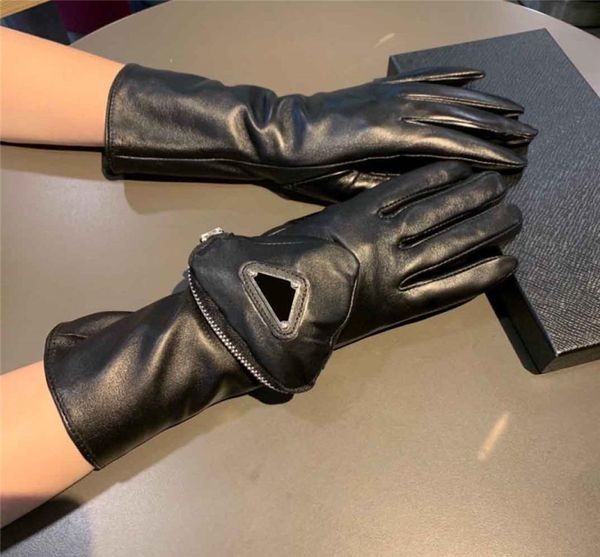 creative triangle bags gloves dual purpose zipper bag mittens women sheepskin warm gloves outdoor cycling mitten7926961, Blue;gray
creative triangle bags gloves dual purpose zipper bag mittens women sheepskin warm gloves outdoor cycling mitten7926961, Blue;gray