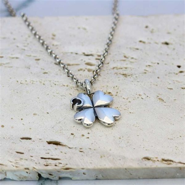 70% off designer jewelry bracelet necklace ring valley pendant for men women with, Silver
70% off designer jewelry bracelet necklace ring valley pendant for men women with, Silver