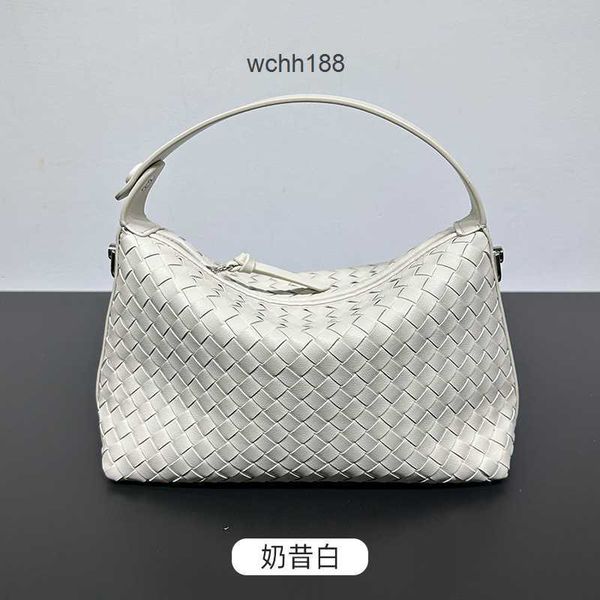 bag venetas 2023 bottegas designer hobo girl totes wrist purse small woven leather pillow one shoulder crossbody bags handbag female 7vu2
bag venetas 2023 bottegas designer hobo girl totes wrist purse small woven leather pillow one shoulder crossbody bags handbag female 7vu2