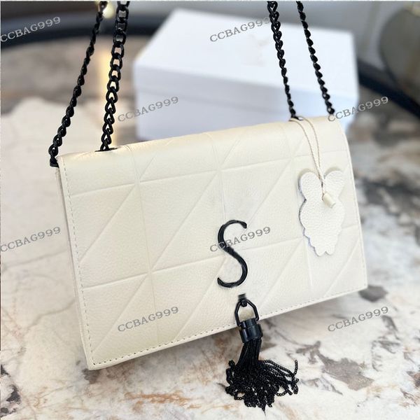 women designer quilted flap bag with tassel plaid two-tone calfskin leather black metal hardware chain crossbody shoulder handbag luxury lad
women designer quilted flap bag with tassel plaid two-tone calfskin leather black metal hardware chain crossbody shoulder handbag luxury lad