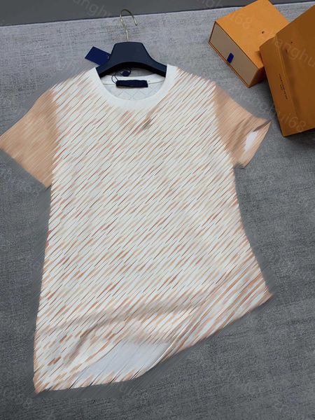 23ss womens designer clothing tee womens t-shirt round neck pure cotton chain full four-leaf clover print sleeves short sleeve t-shirt women, White
23ss womens designer clothing tee womens t-shirt round neck pure cotton chain full four-leaf clover print sleeves short sleeve t-shirt women, White