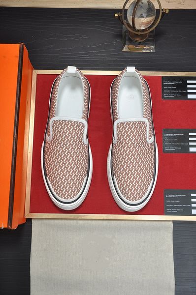 luxury brand 23s/s slip-on men trail trainers shoes men's rubber sole sneakers comfort wholesale men skateboard walking eu38-45 orignal, Black
luxury brand 23s/s slip-on men trail trainers shoes men's rubber sole sneakers comfort wholesale men skateboard walking eu38-45 orignal, Black