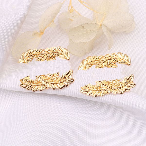 20mixed luxury designer brand letter stud earring for charm women letters studs wheat-shape fashion earrings wedding party jewerlry high qua, Golden;silver
20mixed luxury designer brand letter stud earring for charm women letters studs wheat-shape fashion earrings wedding party jewerlry high qua, Golden;silver