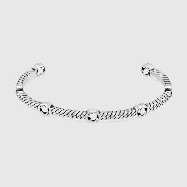 70% off designer jewelry necklace ring accessories skull bracelet trend versatile couple enamel bracelet for men women, Golden;silver
70% off designer jewelry necklace ring accessories skull bracelet trend versatile couple enamel bracelet for men women, Golden;silver