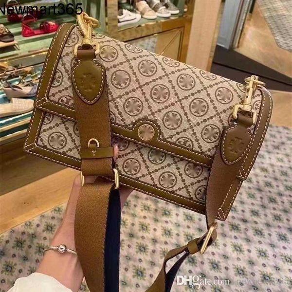 designer womens satchel bag old flower small square bag versatile splice organ cross body bag contrast one shoulder crossbody bag
designer womens satchel bag old flower small square bag versatile splice organ cross body bag contrast one shoulder crossbody bag