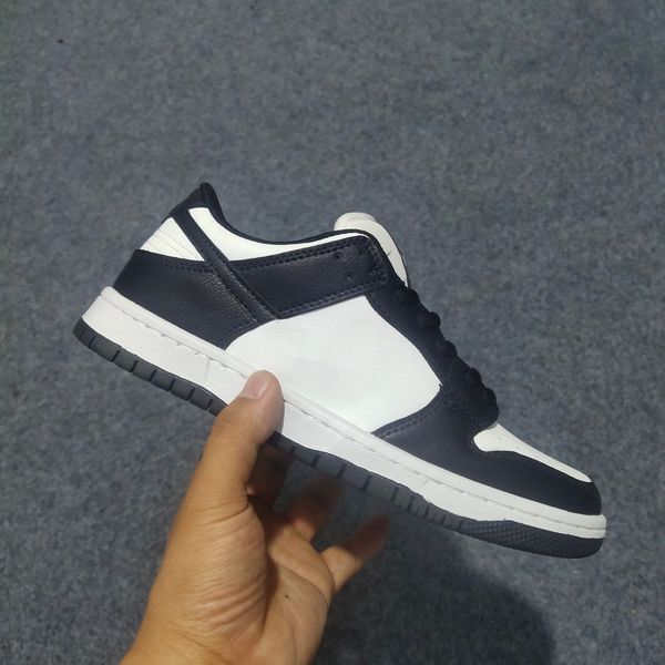 fashion skateboard sports shoes comfortable non-slip leather casual flats designer men women low cut lace-up white black sneakers 36-44
fashion skateboard sports shoes comfortable non-slip leather casual flats designer men women low cut lace-up white black sneakers 36-44