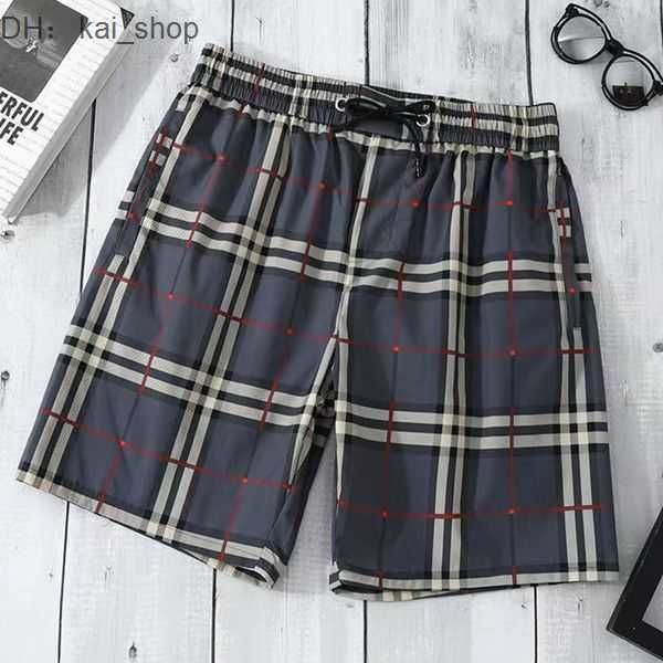 designer shorts beach pants european american brand trend classic simple checkered large same style 71, White;black
designer shorts beach pants european american brand trend classic simple checkered large same style 71, White;black