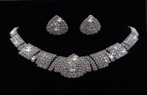 luxury crystal bridal wedding jewelry set shinning crystal rhinestone stud earrings necklace set for girls women party jewelry gif3792432, Slivery;golden
luxury crystal bridal wedding jewelry set shinning crystal rhinestone stud earrings necklace set for girls women party jewelry gif3792432, Slivery;golden