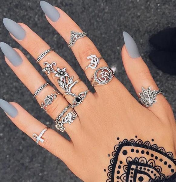 12 pcsset women punk vintage knuckle rings hippie flower elephant crown ring set personality jewelry accessories3611648, Golden;silver
12 pcsset women punk vintage knuckle rings hippie flower elephant crown ring set personality jewelry accessories3611648, Golden;silver