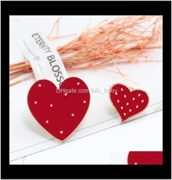pins brooches drop delivery 2021 cartoon red big small heart enamel pins cute women brooch denim jackets lapel pin decoration badg6586227, Gray
pins brooches drop delivery 2021 cartoon red big small heart enamel pins cute women brooch denim jackets lapel pin decoration badg6586227, Gray