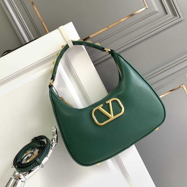 underarm valentinoc designer bag crossbody beach bags fashion classic lady women handbags small fashionable new fashion handheld cowhide han
underarm valentinoc designer bag crossbody beach bags fashion classic lady women handbags small fashionable new fashion handheld cowhide han