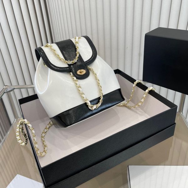 women's handbag designer bag luxury one shoulder bag leather two-color crossbody bag classic senior backpack large capacity elegant cha
women's handbag designer bag luxury one shoulder bag leather two-color crossbody bag classic senior backpack large capacity elegant cha