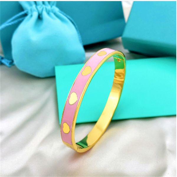 euramerican stainless steel titanium steel t home love bracelet simple peach heart women's bracelet does not fade fashion bracelet gold, Black
euramerican stainless steel titanium steel t home love bracelet simple peach heart women's bracelet does not fade fashion bracelet gold, Black
