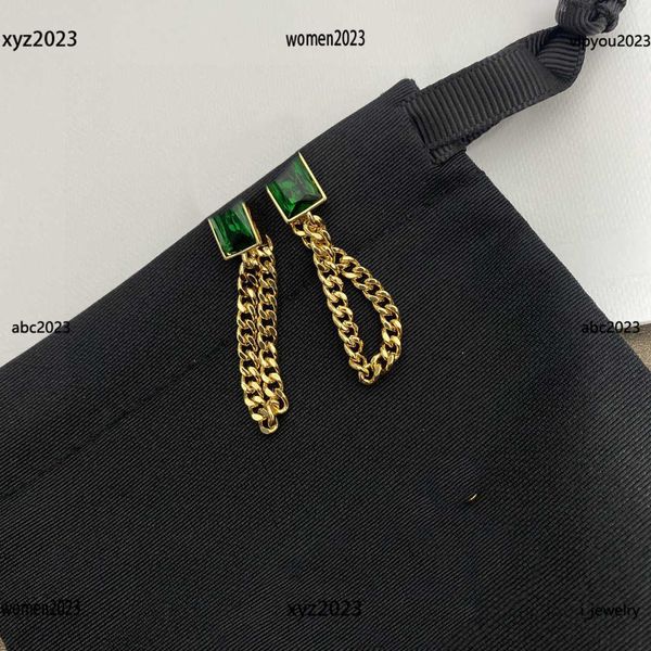 women designer earrings novelty style jewelry emerald green jewelry decoration dangle & chandelier #including brand box new arrival, Silver
women designer earrings novelty style jewelry emerald green jewelry decoration dangle & chandelier #including brand box new arrival, Silver