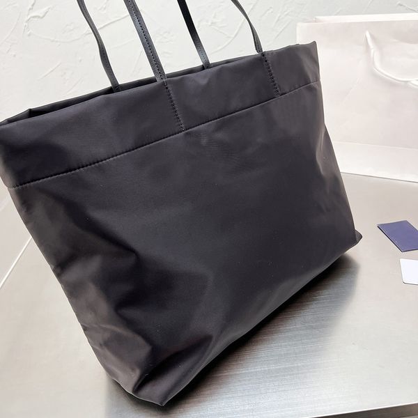 tote bag designer handbag for women bag luxury nylon high capacity ladies casual shopping pouch
tote bag designer handbag for women bag luxury nylon high capacity ladies casual shopping pouch