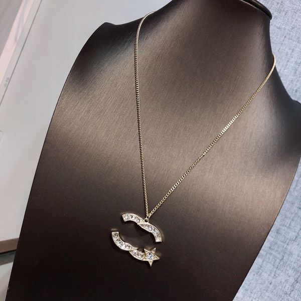 2023 designer for women luxury pendant necklaces heart shape pearl choker gold necklace letter ccity classic jewelry accessories 36, Silver
2023 designer for women luxury pendant necklaces heart shape pearl choker gold necklace letter ccity classic jewelry accessories 36, Silver