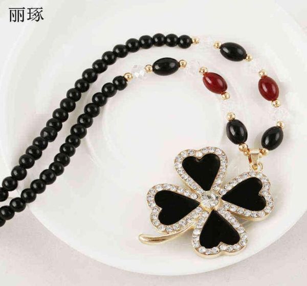 korean fashion lucky fourleaf clover pendant long necklace female inlaid crystal zircon with beaded jewelry7942356, Silver
korean fashion lucky fourleaf clover pendant long necklace female inlaid crystal zircon with beaded jewelry7942356, Silver