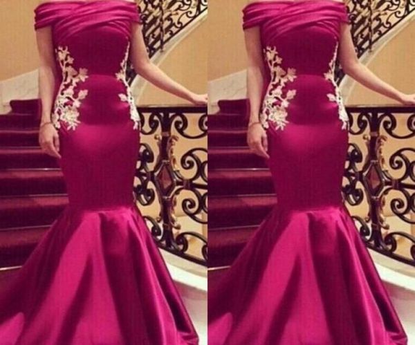 arabic dresses evening wear off shoulder pleats appliques sequins mermaid evening dresses long satin zipper dubai abaya cocktail p1308622, Black;red
arabic dresses evening wear off shoulder pleats appliques sequins mermaid evening dresses long satin zipper dubai abaya cocktail p1308622, Black;red