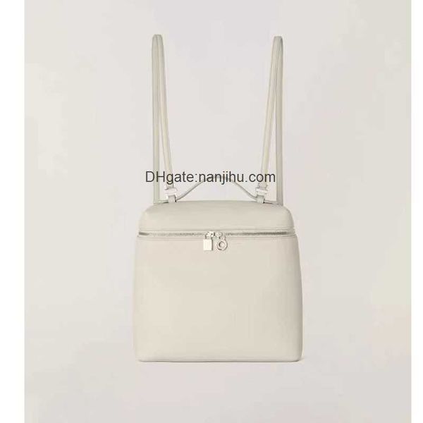 designer luxury evening handbags bag loropiana new ipad bag loro bag lp backpack headlayer cowhide lunch box handbag small book bag
designer luxury evening handbags bag loropiana new ipad bag loro bag lp backpack headlayer cowhide lunch box handbag small book bag