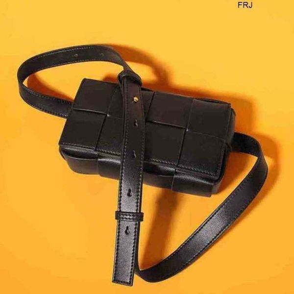 designer bottegas bags venetas cassettes leather handbags luxurys 2023 woven chain small square waist s chest womens fashion bag b have logo
designer bottegas bags venetas cassettes leather handbags luxurys 2023 woven chain small square waist s chest womens fashion bag b have logo