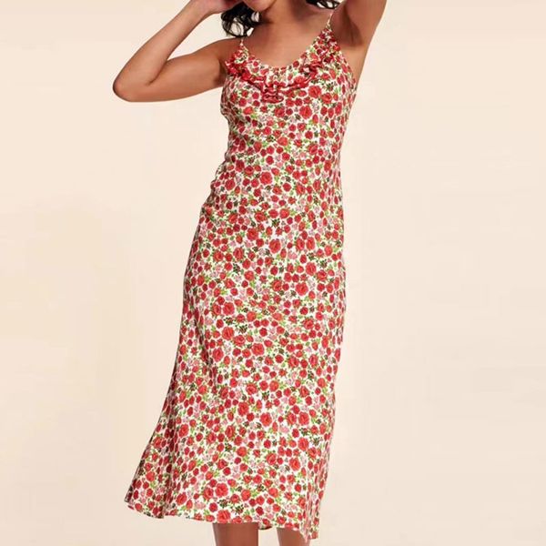 2023 dresses party luxury dress french floral v-neck slim fit slim ruffle edge mid length strap dress maximum dress for women, Black;gray
2023 dresses party luxury dress french floral v-neck slim fit slim ruffle edge mid length strap dress maximum dress for women, Black;gray