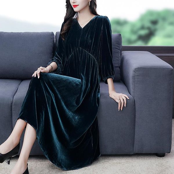 dresses 2023 spring and autumn new veet silk large gold veet dress women's highend veet vneck solid color knee length dress, Black;gray
dresses 2023 spring and autumn new veet silk large gold veet dress women's highend veet vneck solid color knee length dress, Black;gray