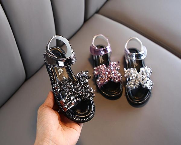summer baby girls sandals fashion cute bling shiny rhinestone toddler shoes kids flat sandals children beach shoes 21366811217, Black;red
summer baby girls sandals fashion cute bling shiny rhinestone toddler shoes kids flat sandals children beach shoes 21366811217, Black;red