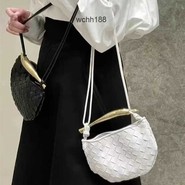 designer mini 2023 girl bottegas bag zipper venetas sardine tote strap cutie bags leather woven women's hand one shoulder crossbody a30
designer mini 2023 girl bottegas bag zipper venetas sardine tote strap cutie bags leather woven women's hand one shoulder crossbody a30