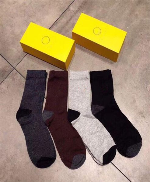 classic letter socks with box fashion socks breathable sports socks cotton sock hip hop skateboard sock for gifts7090728, Black
classic letter socks with box fashion socks breathable sports socks cotton sock hip hop skateboard sock for gifts7090728, Black