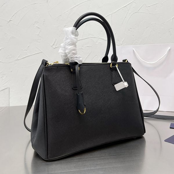 evening bags luxury designer bag tote bag women handbags ladies casual shoulder crossbody bags female big purse handbag shopping
evening bags luxury designer bag tote bag women handbags ladies casual shoulder crossbody bags female big purse handbag shopping