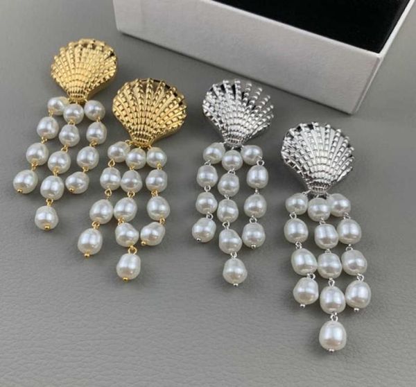 2022 brand fashion pearl jewelry gold color shell design earrings tassel pearls wedding party luxury brand big size1500511, Golden
2022 brand fashion pearl jewelry gold color shell design earrings tassel pearls wedding party luxury brand big size1500511, Golden