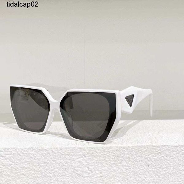 p's new net red star with the same type of plate versatile korean ins sunglasses women's sunglasses, White;black
p's new net red star with the same type of plate versatile korean ins sunglasses women's sunglasses, White;black